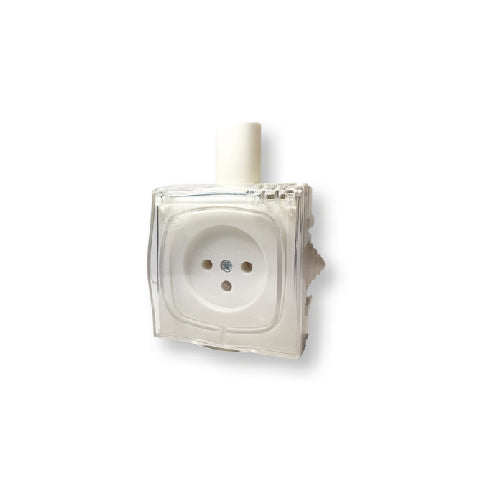 שקע כח P-1 YARDEN מוגן מים IP20 בצבע לבן מתח/זרם 230V/16A FETAYA