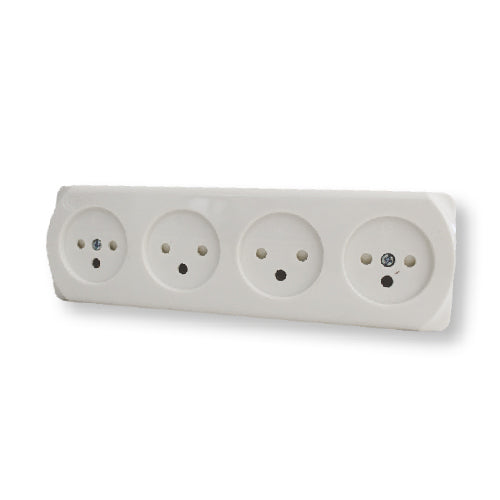 שקע YARDEN PG-4 נמוך עם תריס בטחון בצבע לבן מתח/זרם 230V/16A FETAYA