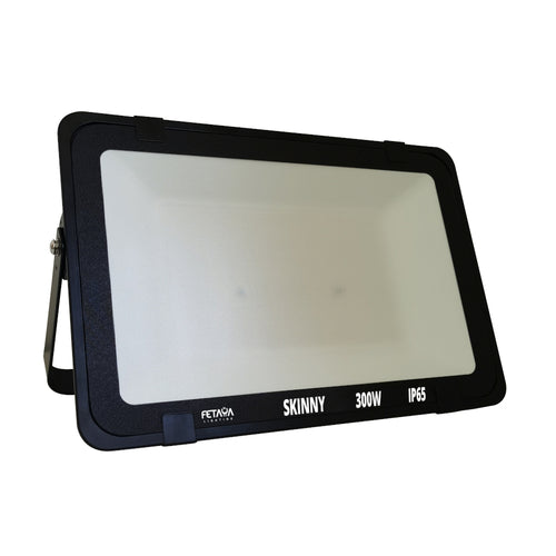פנס הצפה SKINNY גוון אור קר מוגן IP65 הספק 300W FETAYA